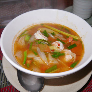 starters-thailand-hot-sour-prawn-soup